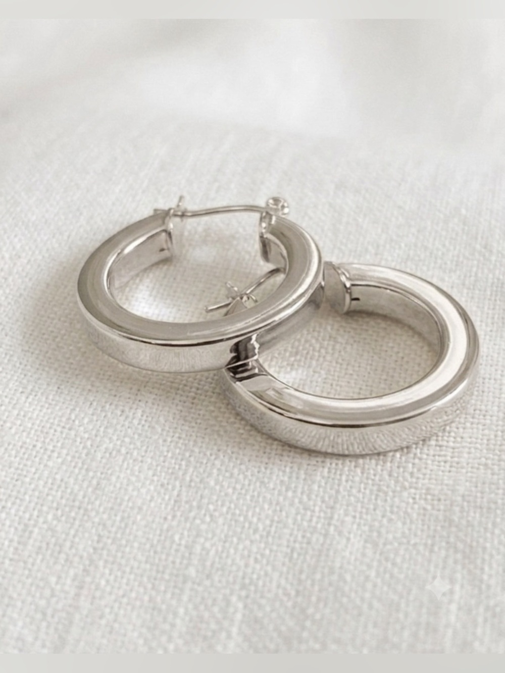 Silver plated women’s 25mm hoop earrings hypoallergenic - CLEARANCE!